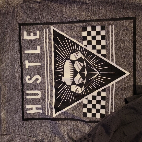 BOYS OUTFIT - Picture 2 of 4